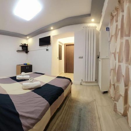 Domino Studio Apartment ซีบิว ภายนอก รูปภาพ